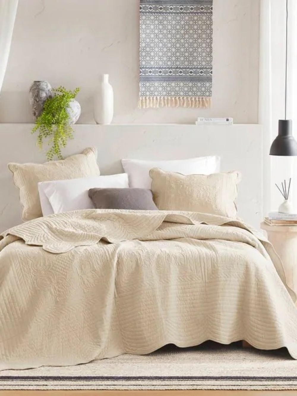 Madison park 3 piece scalloped edge quilt set king set